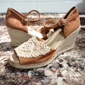 Conchisa 'Carol' Women's Wedge Shoes (Sz. 7.5)